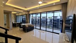 Village @ Pasir Panjang (D5), Condominium #470422871